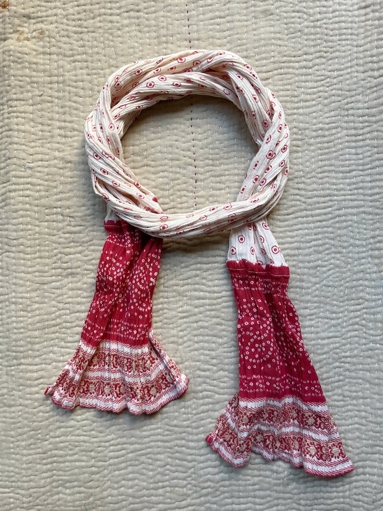 Pepe Scarf - Passion Red - Maison Hotel